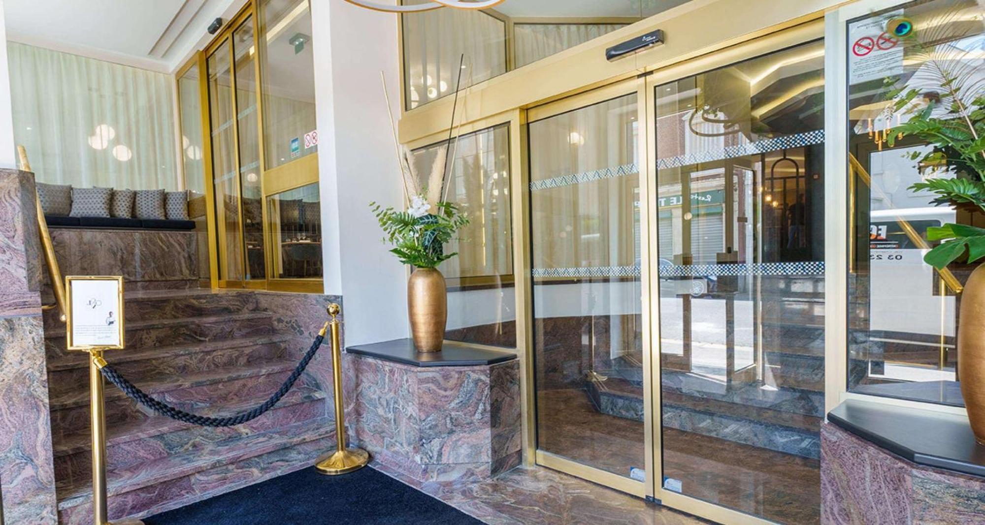 Best Western Plus Le Picardy Saint-Quentin  Luaran gambar